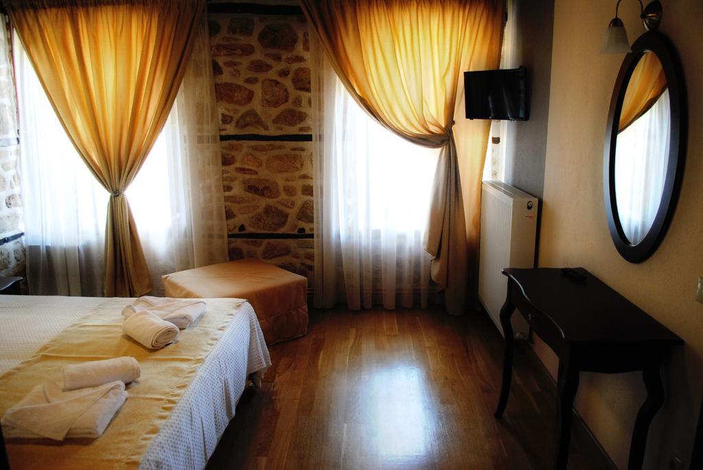 Chorostasi Mansion Hotel Arnaia Luaran gambar